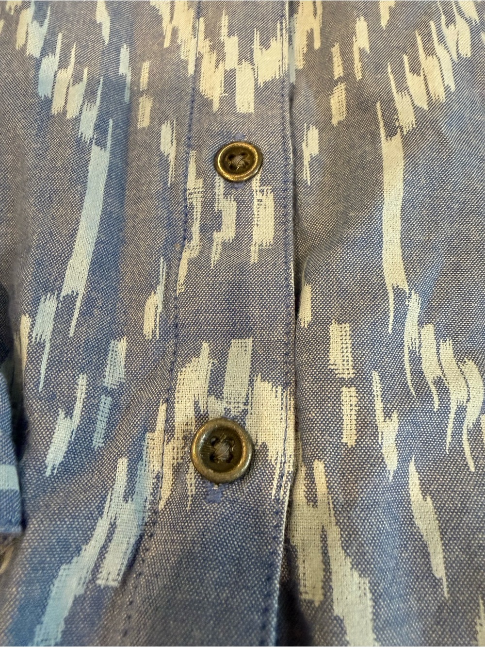 Ariat Large Woman Blue Billie Jean Blackhawk Ikat Shirt Long Sleeve Relaxed Fit - Picture 12 of 14